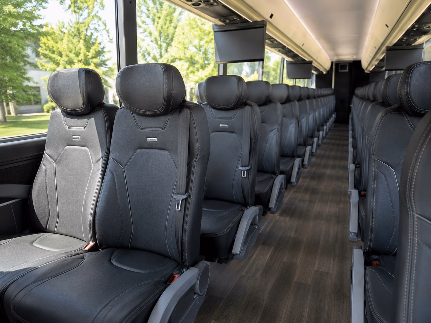 how where and when you re traveling affects columbus charter bus rental rates