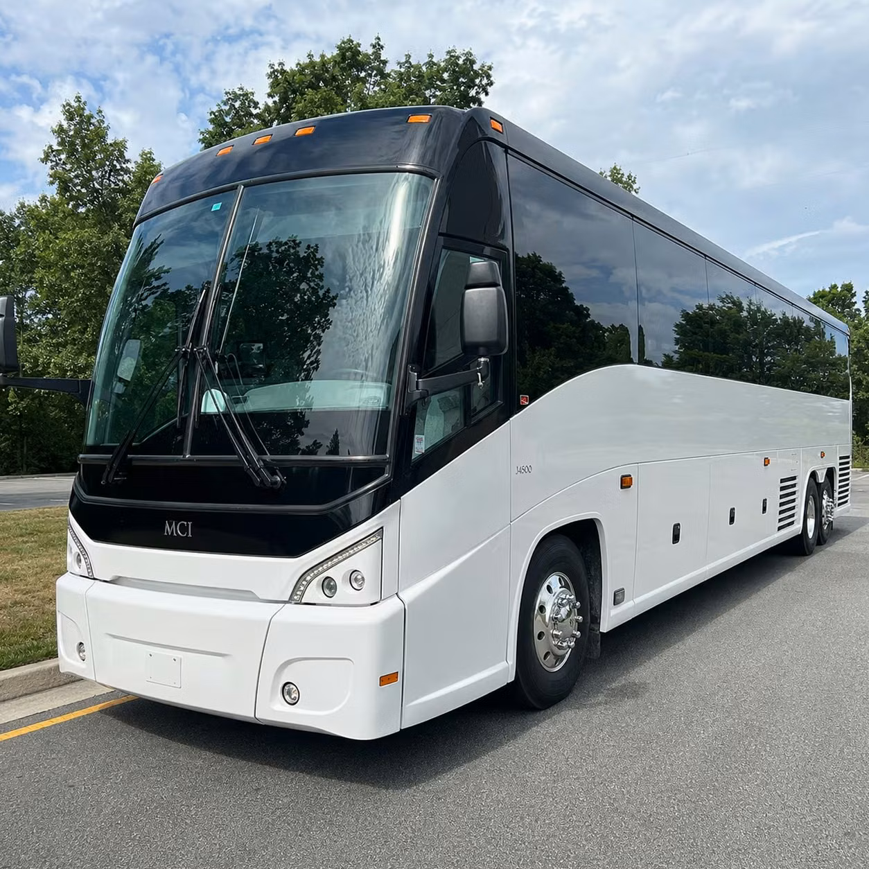 wedding and special ceremony shuttle bus rentals for columbus churches